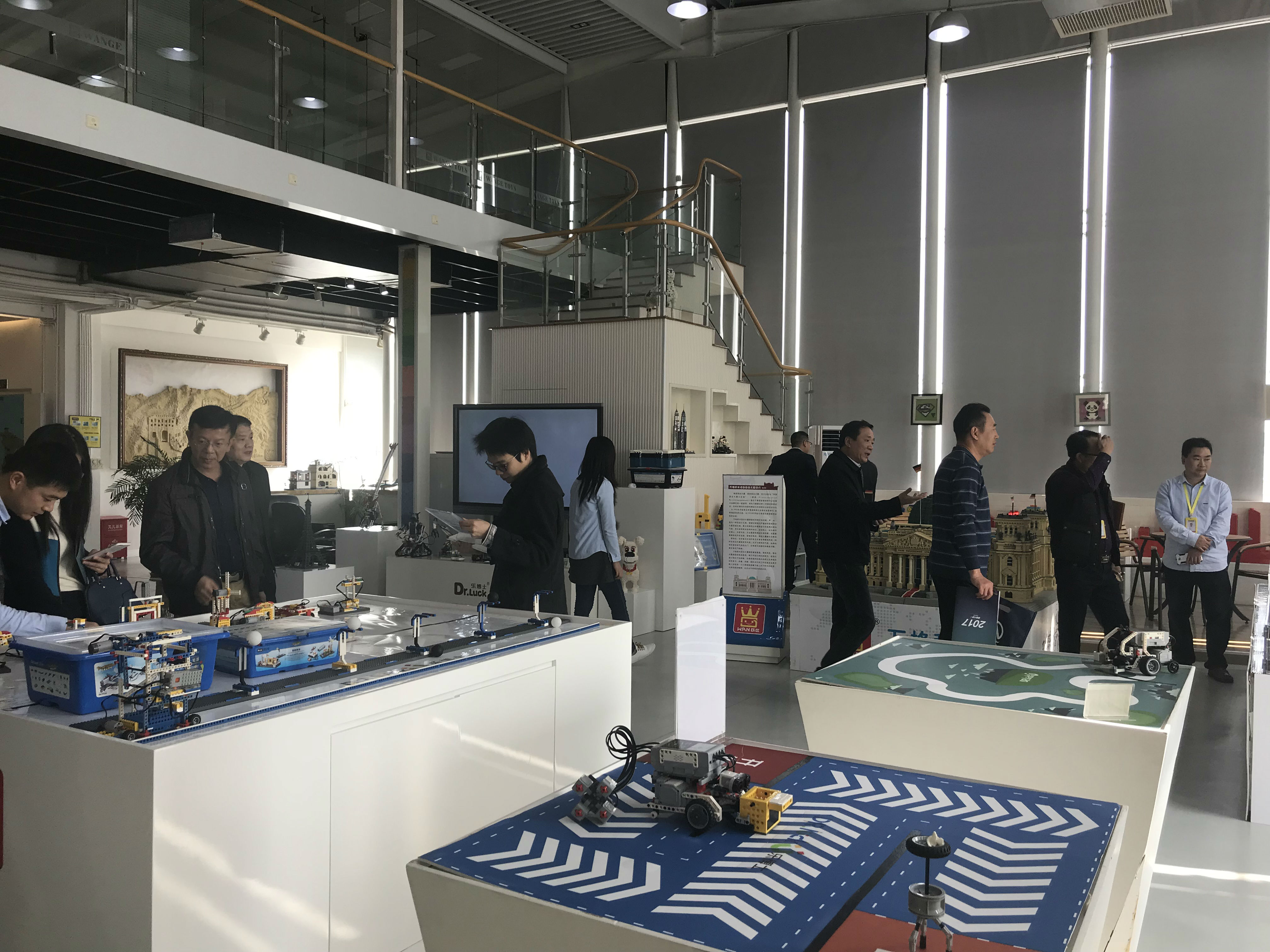 微信图片_20171124093449.jpg