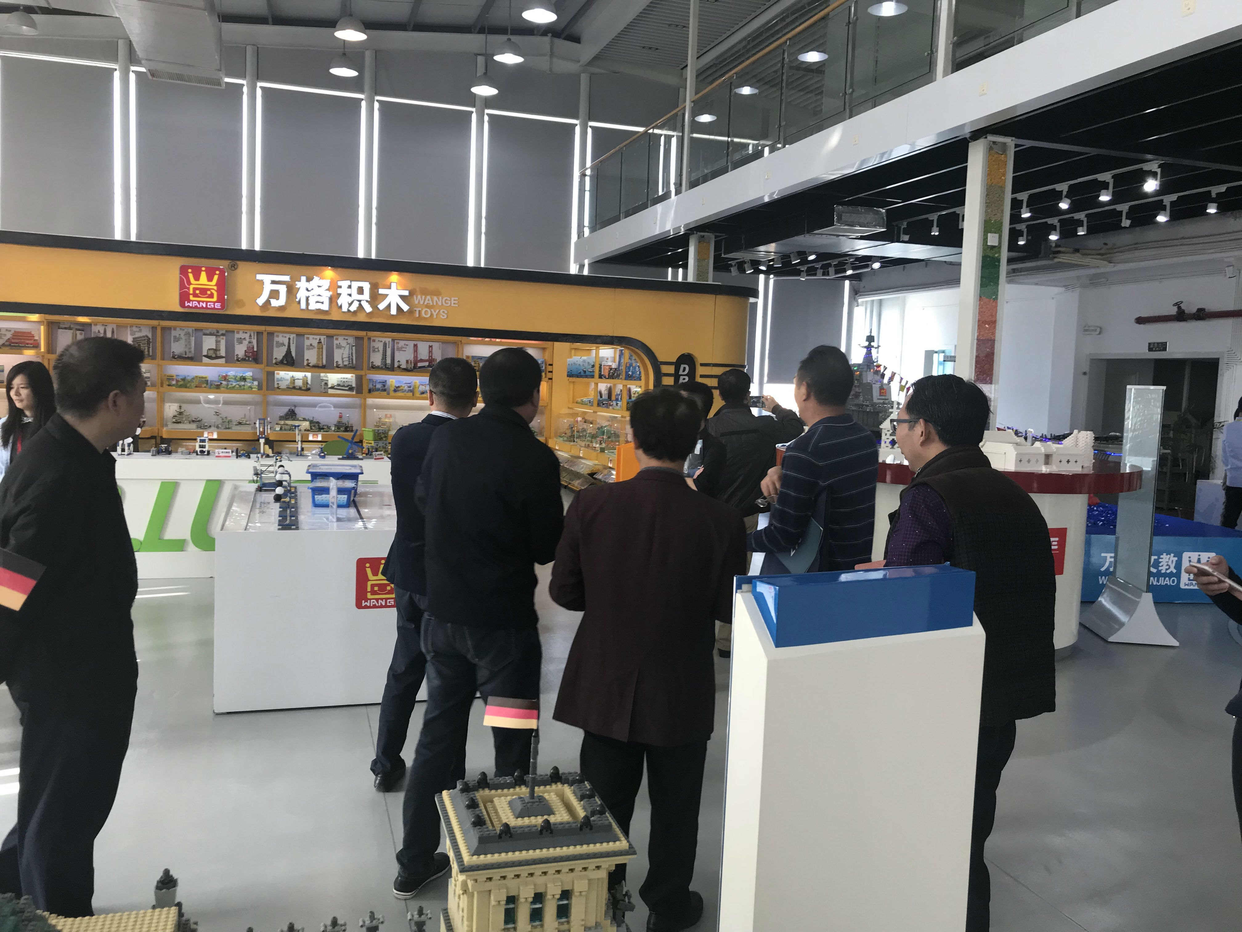 微信图片_20171124093707.jpg